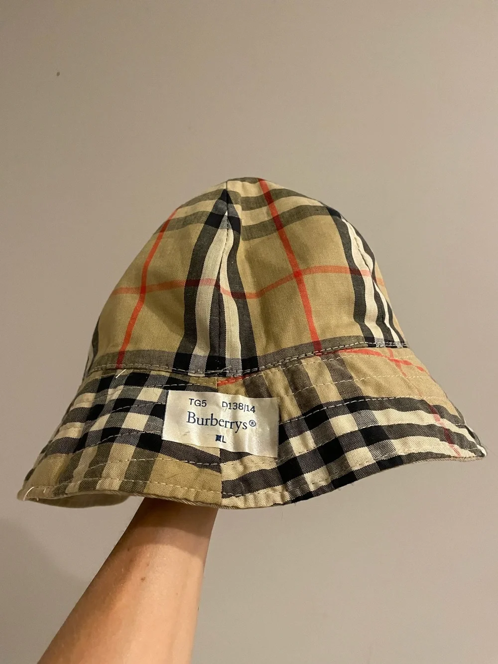 Vintage Burberrys Nova Check Reversible Bucket Hat